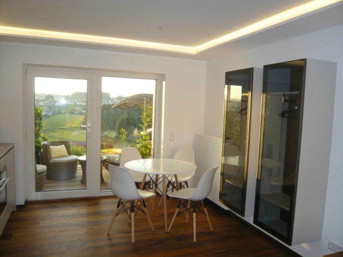 Apartamento Haus Am Weinberg II Seekirchen am Wallersee Exterior foto