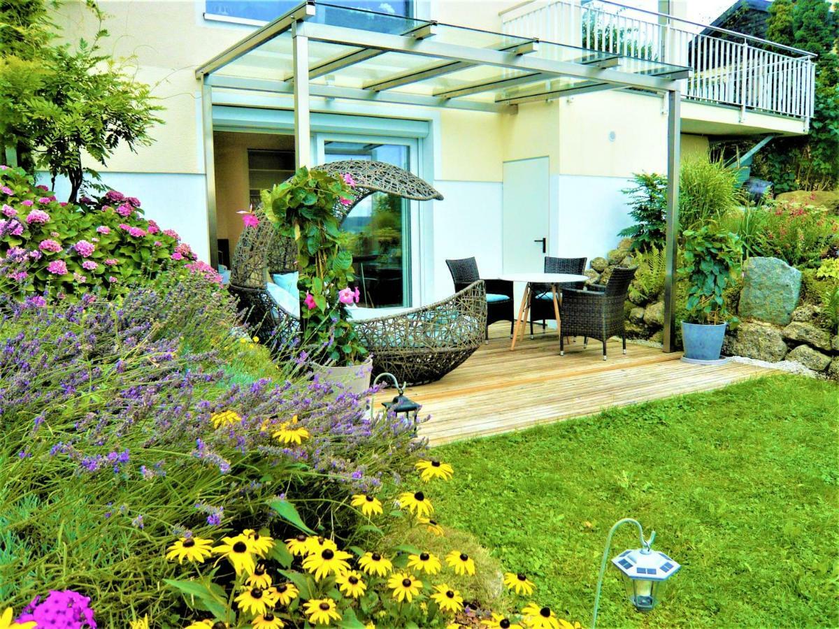 Apartamento Haus Am Weinberg II Seekirchen am Wallersee Exterior foto