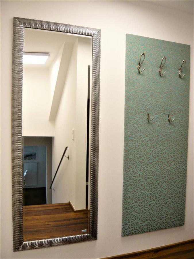 Apartamento Haus Am Weinberg II Seekirchen am Wallersee Exterior foto